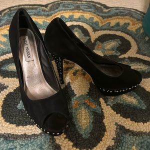 Steve Madden Black Studded Heels.